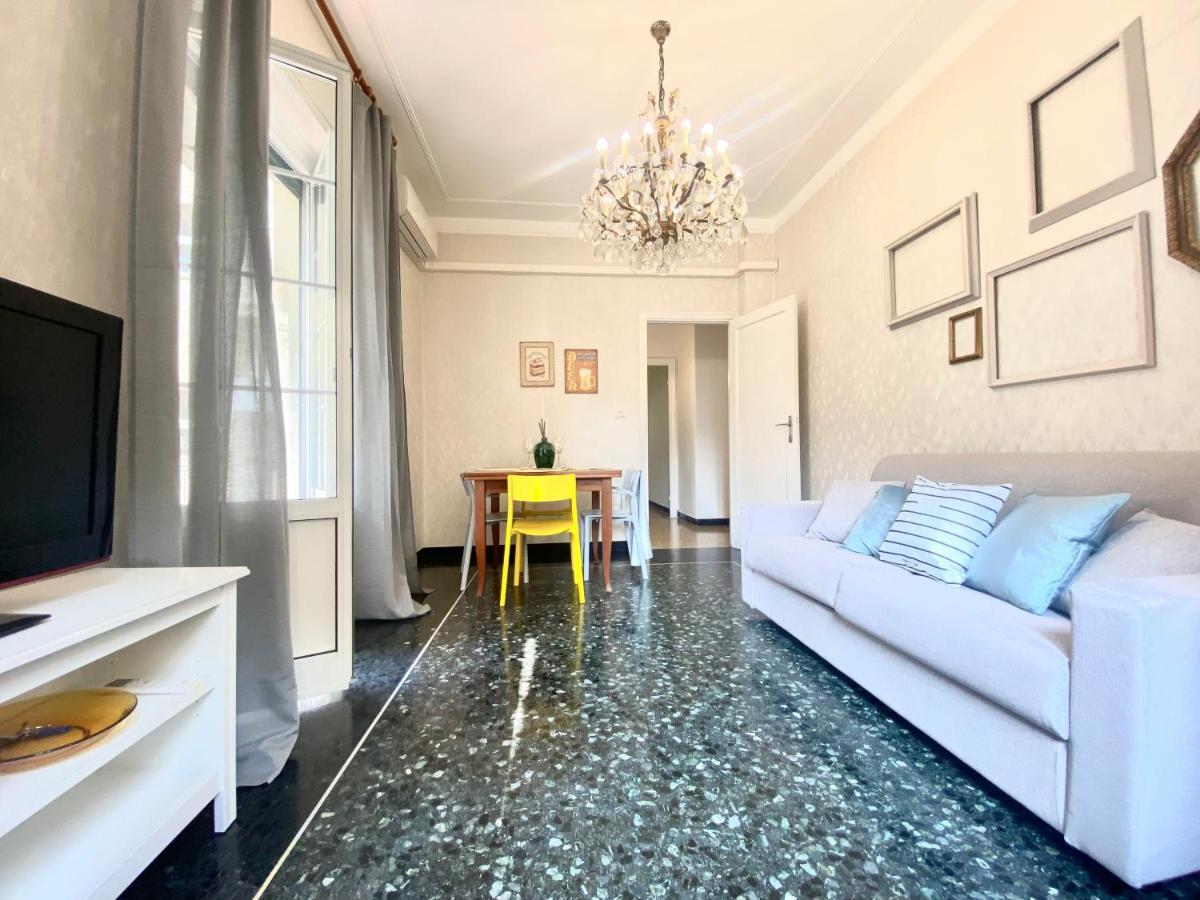 Casaviva- Ampio Appartamento Nei Vicoli Di Genova Extérieur photo