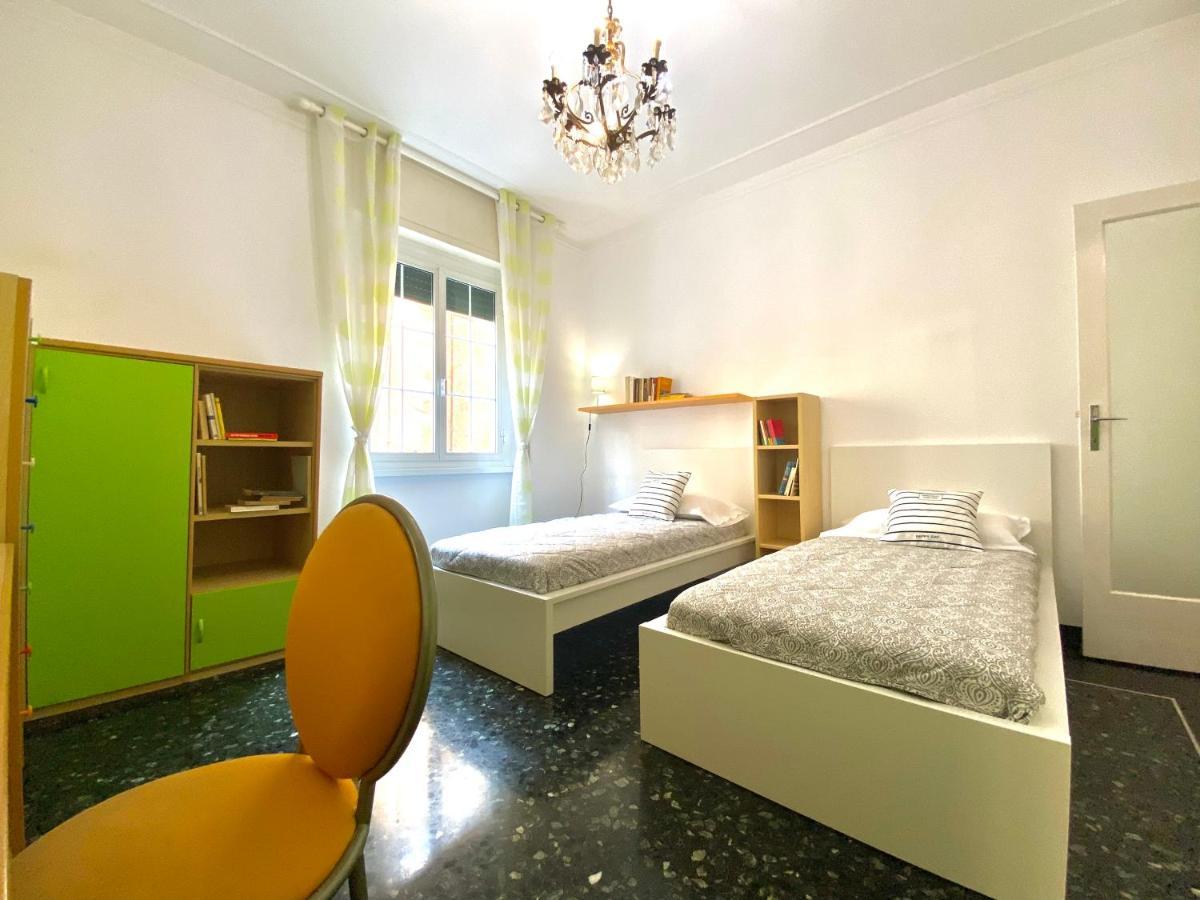 Casaviva- Ampio Appartamento Nei Vicoli Di Genova Extérieur photo
