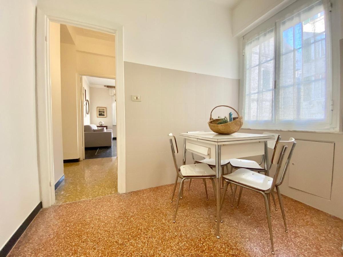Casaviva- Ampio Appartamento Nei Vicoli Di Genova Extérieur photo