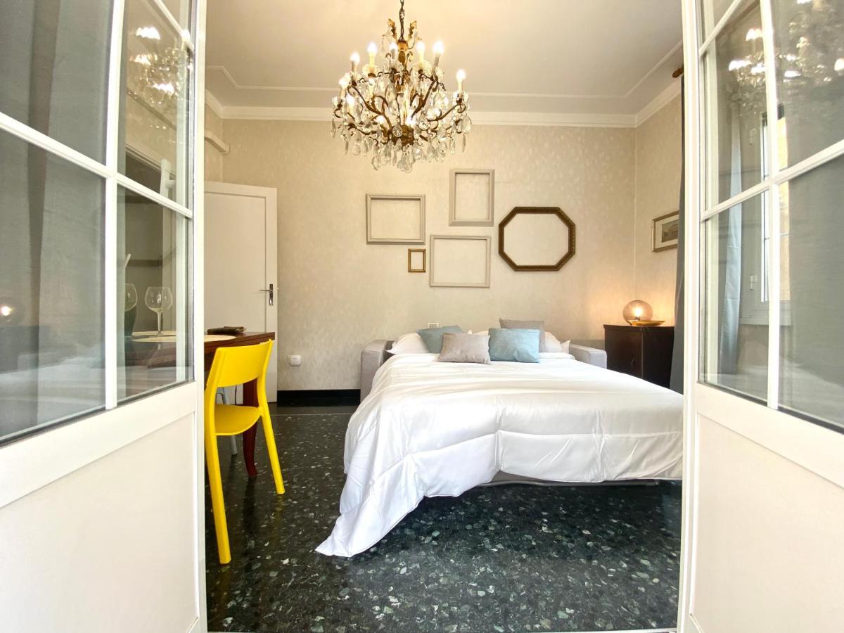 Casaviva- Ampio Appartamento Nei Vicoli Di Genova Extérieur photo